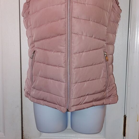 Greenlander Mauve Puffer Vest with removeable faux fur hood  NWOT  Sz S - Picture 2 of 6
